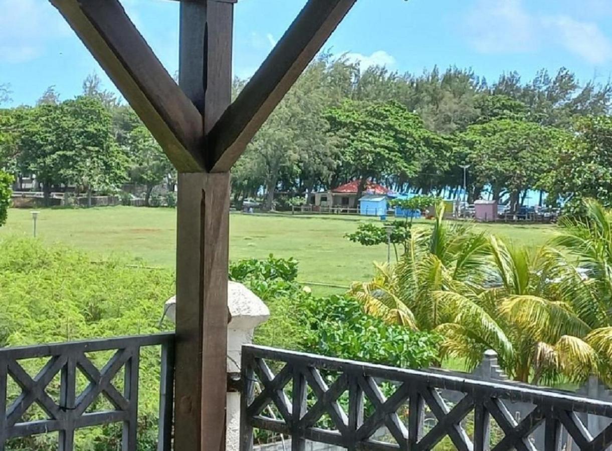 Ava House Blue Bay