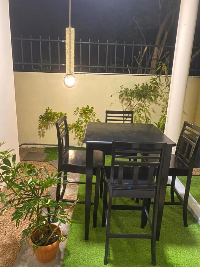 Ava House छुट्टी का घर *